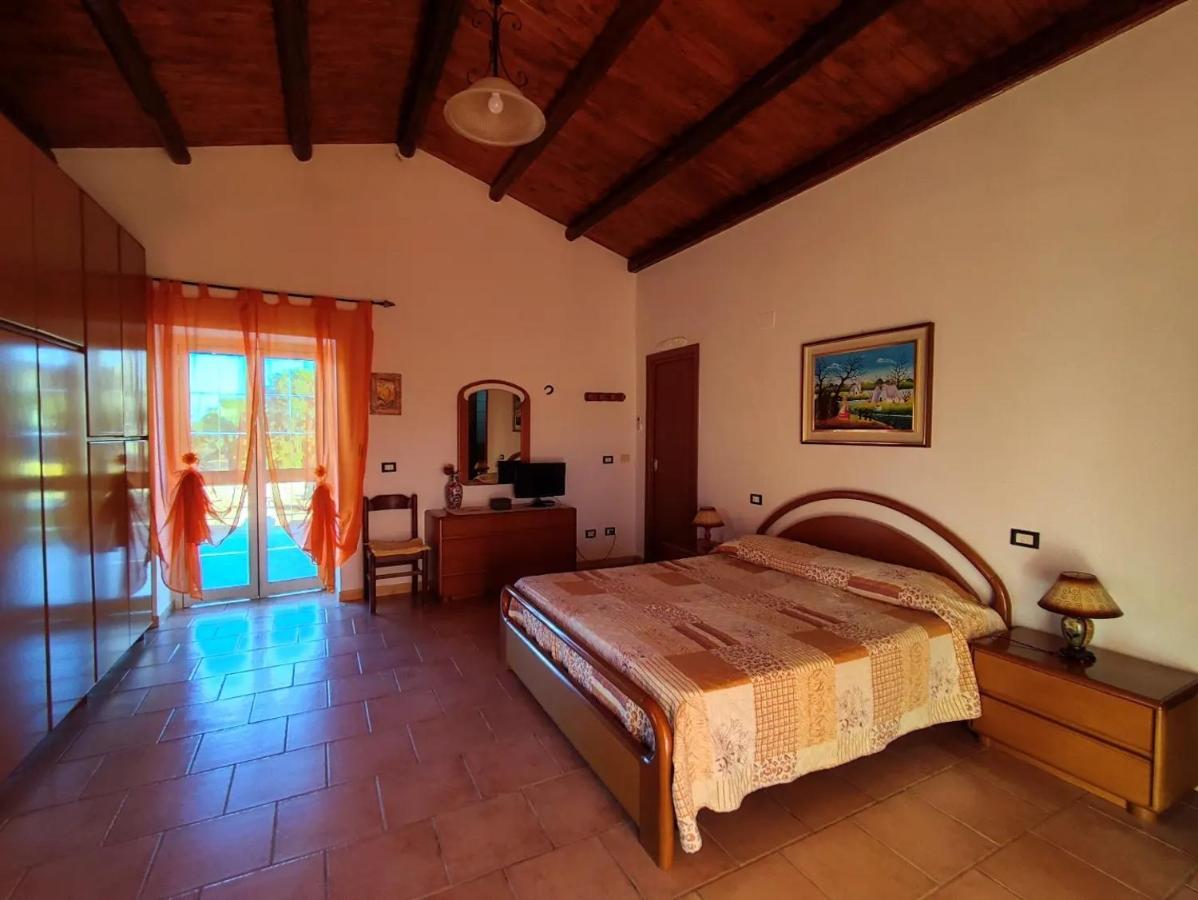 Вилла Il Casale Di Bovo Marina Монталлегро Экстерьер фото